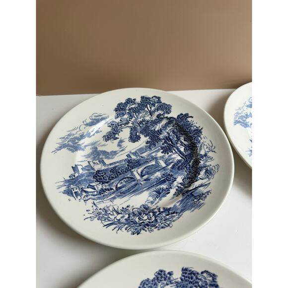 Vintage Wedgwood Dinner Plates Set of 4 Blue Transferware "Countryside" Pattern - Picture 2 of 10